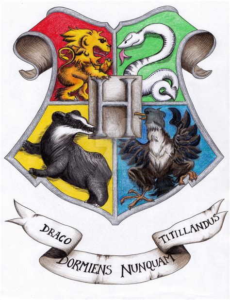 Hogwarts Coat Of Arms By Silverdust20383 On Deviantart