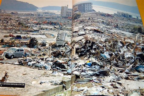 Face the reality without censorship. 3.11 Japan tohoku earthquake and tsunami news photo book ...