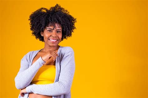 La Toma Horizontal De Hermosos Y Alegres Puntos Femeninos