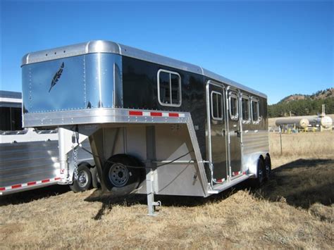 But they make them all, chances are. 2016 Featherlite 3H Aluminum GN Horse Trailer (Model 8541 ...