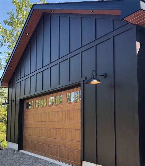 Vertical House Siding By Hardiepanel In Wisconsin Infinity Roofing