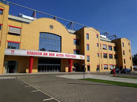 Stadion An der Alten Försterei - StadiumDB.com