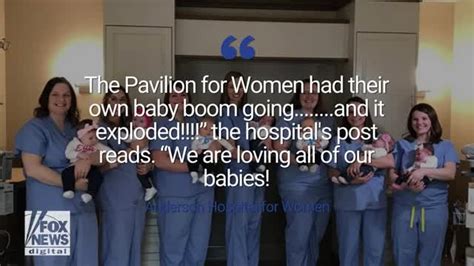 Nurses From Illinois Hospital Pregnant At Same Time Take Photo With