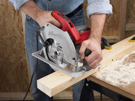 How To Use A Circular Saw Secrets And Techniques