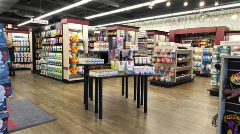 K2m 2g9 700 eagleson road kanata, ca. Global Pet Foods - Franchise Opportunities