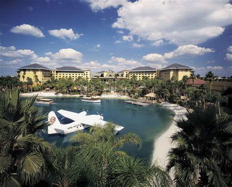 Loews Royal Pacific Resort at Universal- Deluxe Orlando, FL Hotels- GDS