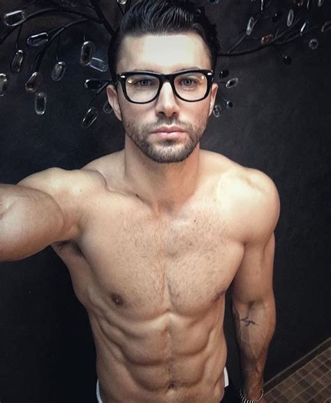 Pin By Marvin Andino On Men In Glasses Male Model Top Male Models Mens Glasses
