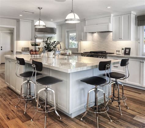 We've gathered 64 of the best kitchen island ideas in a variety of styles. Pin by Anita Crisp on A PERFECT KITCHEN | Rustic kitchen ...