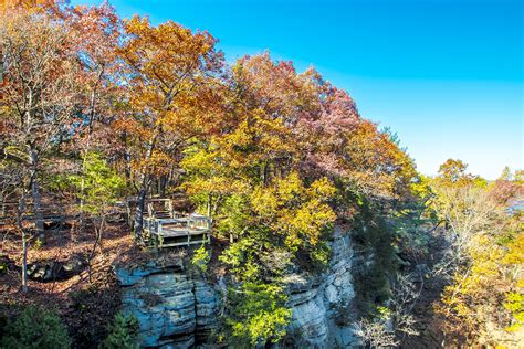 Starved Rock State Park In Chicago Explore Canyons And Natural