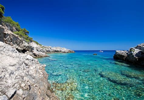 15 Spiagge Calette E Grotte Marine Poco Conosciute In Puglia