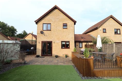 3 bedroom house for sale milton keynes. 3 bedroom Link Detached House for sale in Milton Keynes