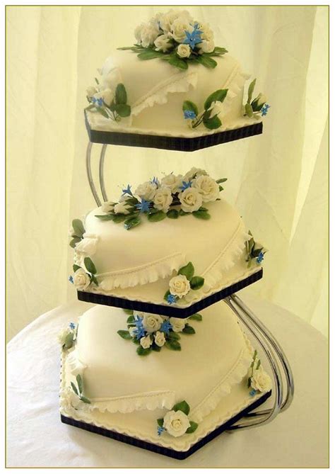 3 Tier Wedding Cake Stand Wedding And Bridal Inspiration