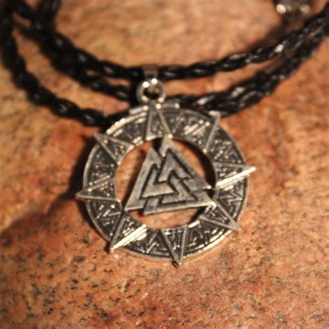 Large Mens Silver Valknut Viking Pendant Necklace Oden Valknut Viking