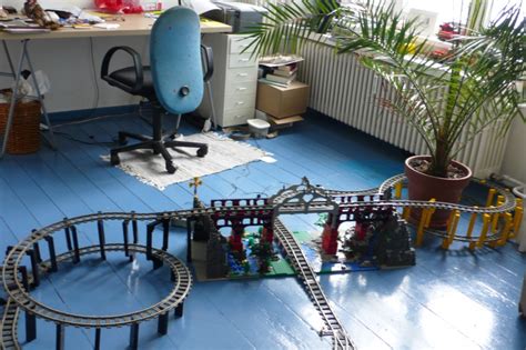Wer ein haus selber bauen möchte, erhofft sich vor allem eine geringere finanzielle belastung. Re: Eisenbahnbrücke :: LEGO bei 1000steine.de ...
