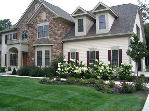 112 Wonderful Green And Fresh Front Yard Makeover Ideas Page 6 Of 114