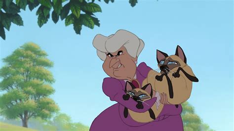 Siamese Cat Song In New Lady And The Tramp