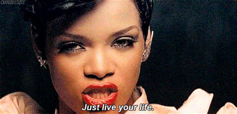 53 Rihanna Lyrics That Would Make Great Instagram And Snapchat Captions