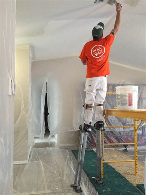 Hole In The Wall Strong Drywall Repair Orlando
