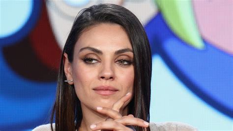 Mila Kunis Harvards Hasty Pudding Woman Of The Year