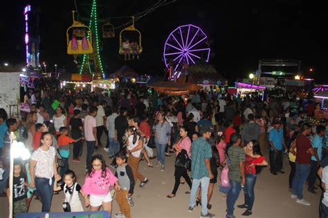 En Rosario Presentan A Las Reinas De La Feria De La Primavera Noroeste