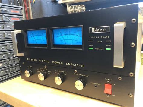 Mcintosh Mc2500 Solid State Amplifier Collector Set Rare Black
