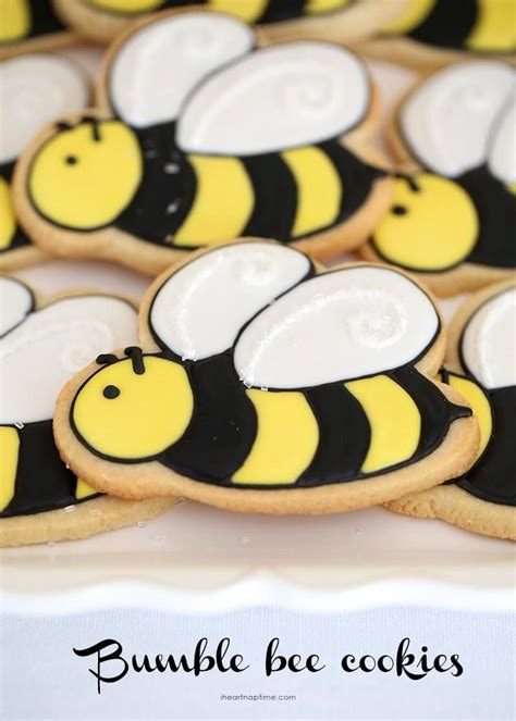 How to throw a bumble bee baby shower ? Bumble bee baby shower w/ free printables! | Free baby ...