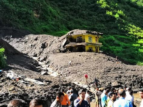 18 Dead 21 Missing In Massive Nepal Landslide