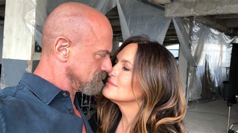 Watch Access Hollywood Highlight Christopher Meloni And Mariska Hargitay Teases Fans With