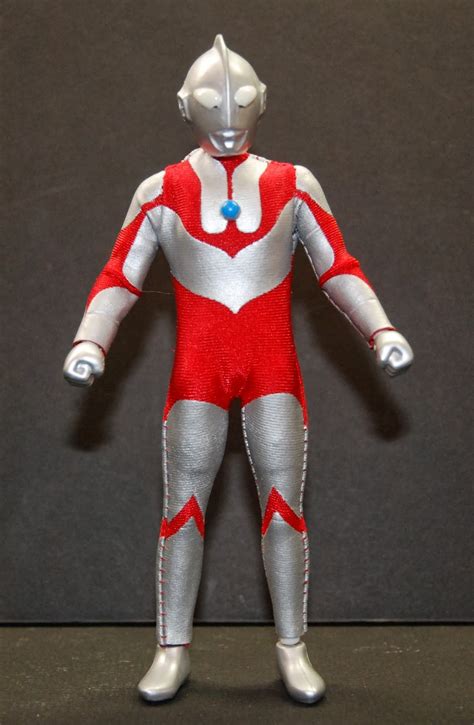 The Sphinx Super Articulated Ultraman Figures Banpresto 2000