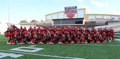 Texas Tech Cheerleaders Texas Tech Spirit Program Center For Campus