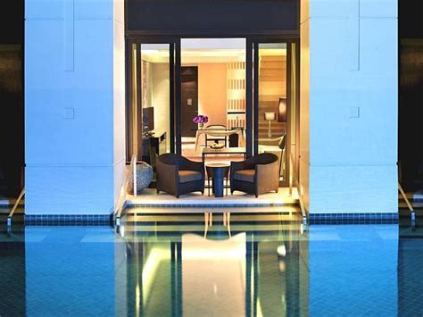 The Luxurious Siam Kempinski Hotel In Thailand Hotel Hotels Design
