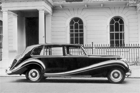 On Her Majestys No So Secret Service The Rolls Royce Phantom Iv