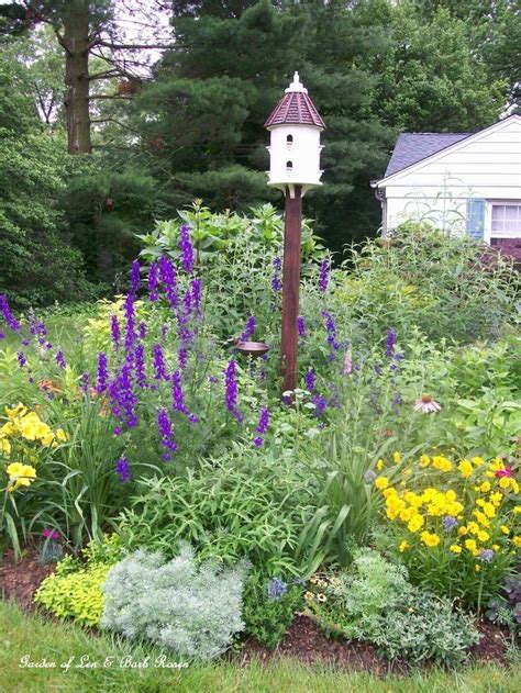 49 Inspiring Butterfly Garden Design Ideas Cottage Garden Front