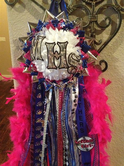 Homecoming Mum With Hot Pink And Feathers Homecoming Mums 4th Of July