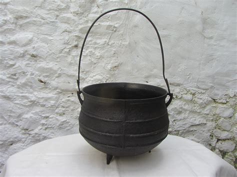 Witches Cauldron Athame Antique Cast Iron Sacred Space Altar Swing