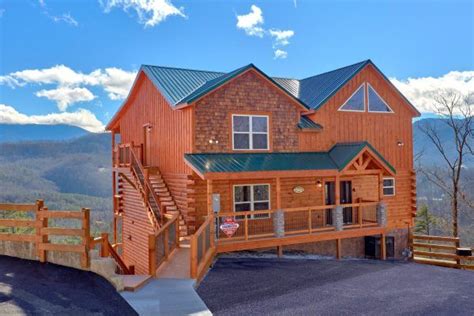Maybe you would like to learn more about one of these? TrinQuility View Cabin Rental | Hot tub outdoor, Cabin ...