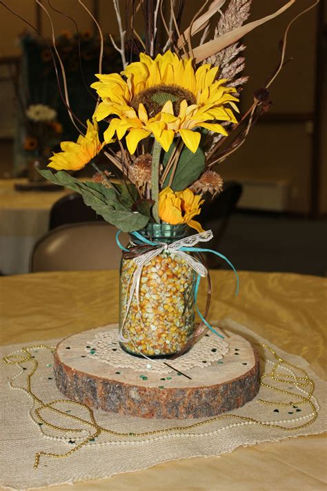 Beautiful Sunflower Arrangement Center Pieces Easy To Make It Sunflower Wedding