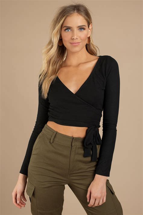 Tobi Crop Tops Womens Shape Of You White Ribbed Wrap Top Black ⋆