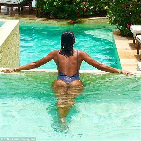 Kevin Hart S Fiance Eniko Parrish Pictured In White Bikini In Cancun