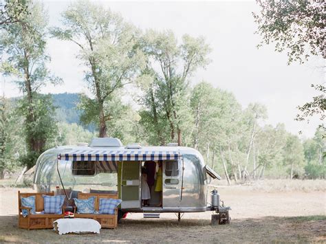 10 Wedding Ideas Youve Never Seen Before Airstream Wedding Ranch