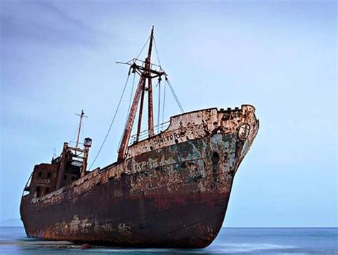 25 Eeriest Shipwrecks In The World Gytheio Shipwreck Abandoned