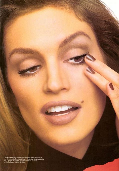 Cindy Crawford 90s Makeup Fall Winter In 2022 Cindy Crawford Natural Beauty Women 90s Makeup
