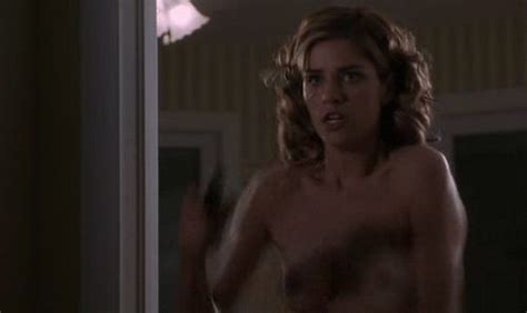 Naked Amanda Peet In The Whole Nine Yards