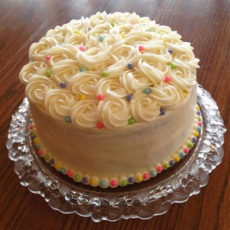 This buttercream icing recipe can also be prepared with all shortening. Crazy for Cookies and more: My favorite Buttercream Icing
