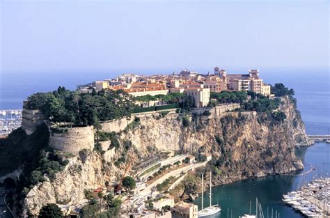 Press releases, speeches, videos, photos. Citytrip Monaco of Monte Carlo? Wat is het verschil?