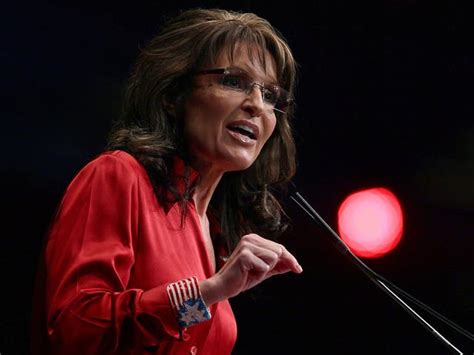 Sarah Palin Says America Is Like A Battered Housewife And Obama Should