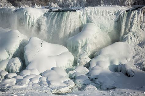 Its So Cold Out That Niagara Falls Has Partially Frozen Over