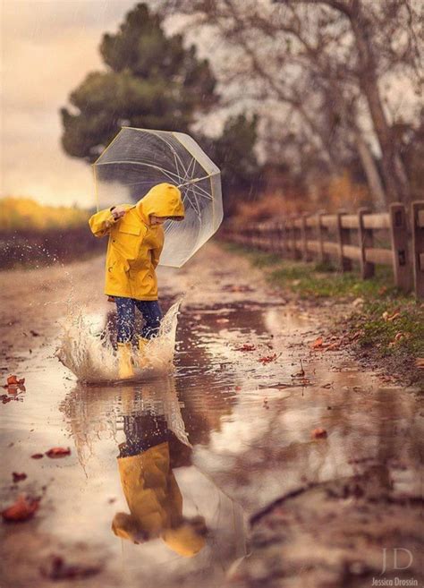Photographer Mom Takes Perfectly Magical Autumn Portraits Of Her Kids