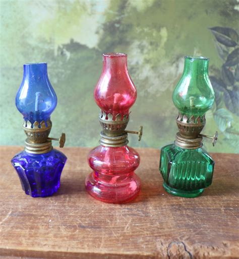 1 Vintage Miniature Glass Oil Lamp Etsy Oil Lamps Vintage