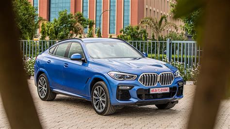 The differences in the character of the bmw x5 m and bmw x6 m are particularly evident when the two models are. 2020 BMW X6 vs 2019 BMW X5: Comparison - autoX